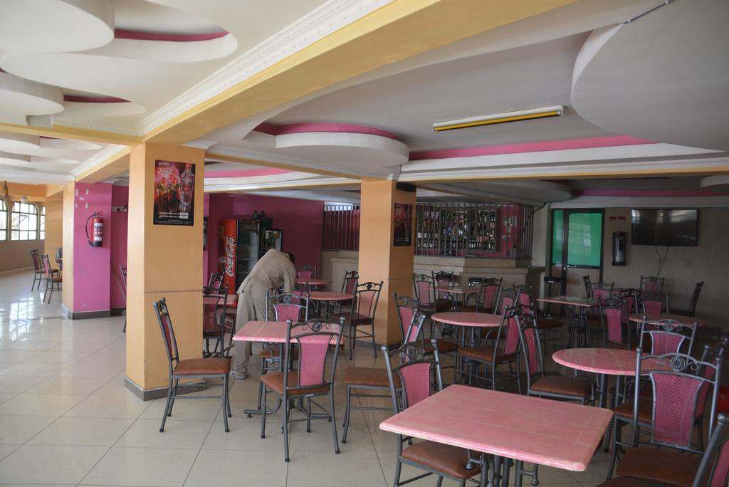 Starehe Link Hotel Nairobi Esterno foto