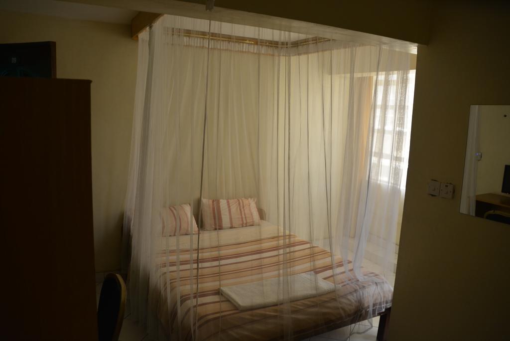Starehe Link Hotel Nairobi Esterno foto