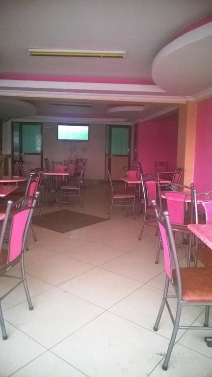 Starehe Link Hotel Nairobi Esterno foto