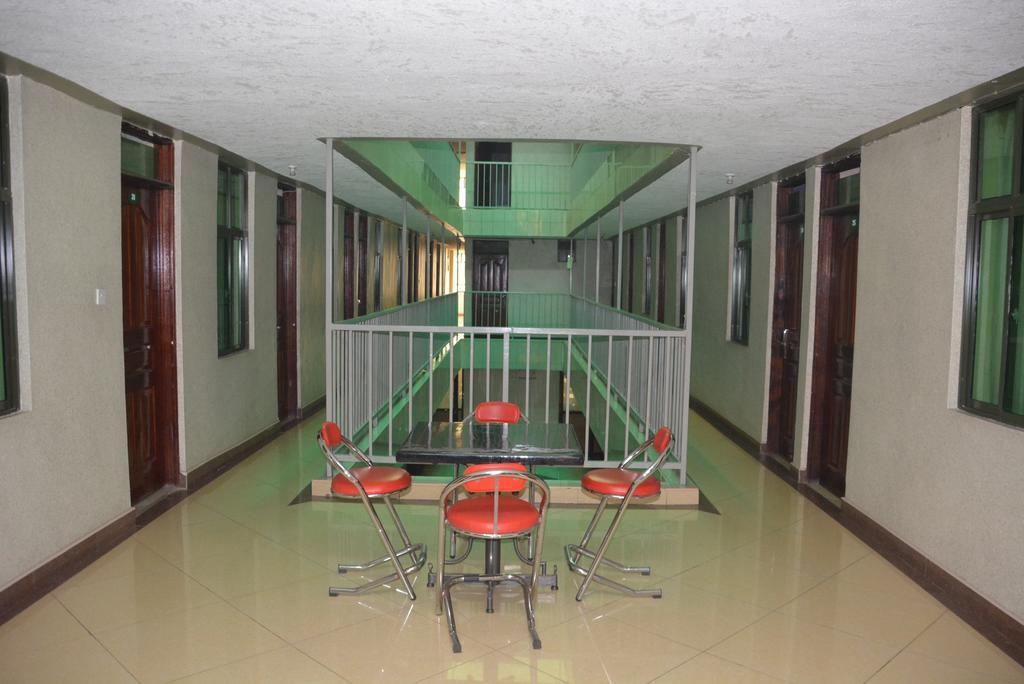 Starehe Link Hotel Nairobi Esterno foto